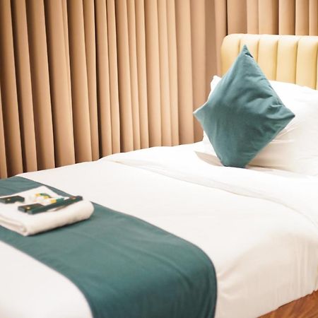 Solano Residences リパ エクステリア 写真